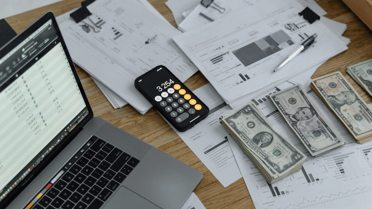 Compliance & Payroll