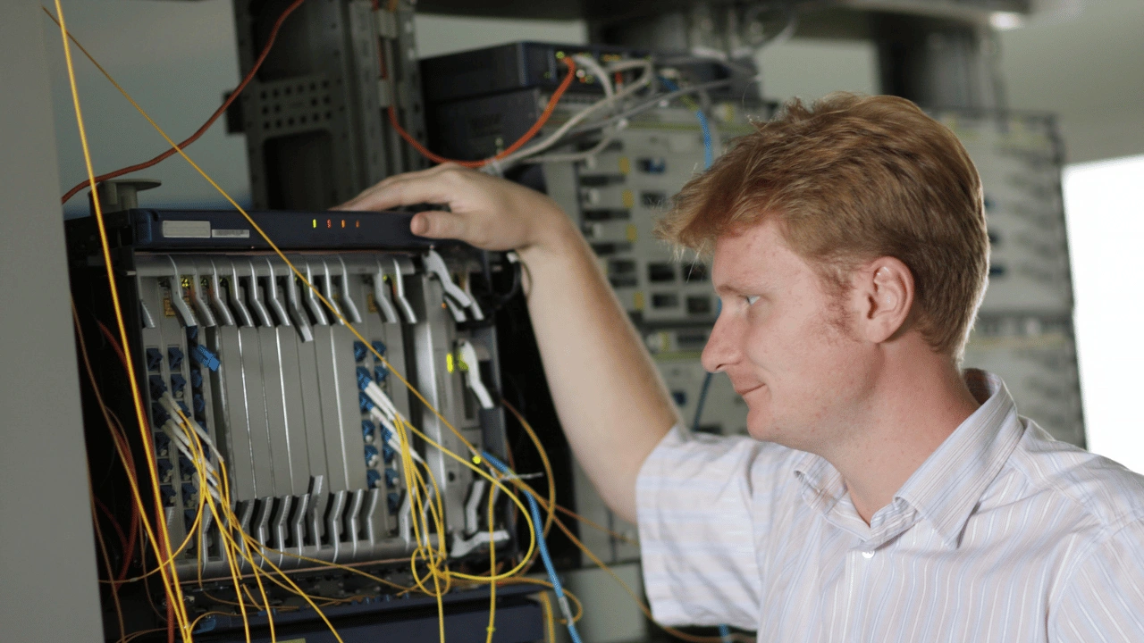 Telecom Network Engineers